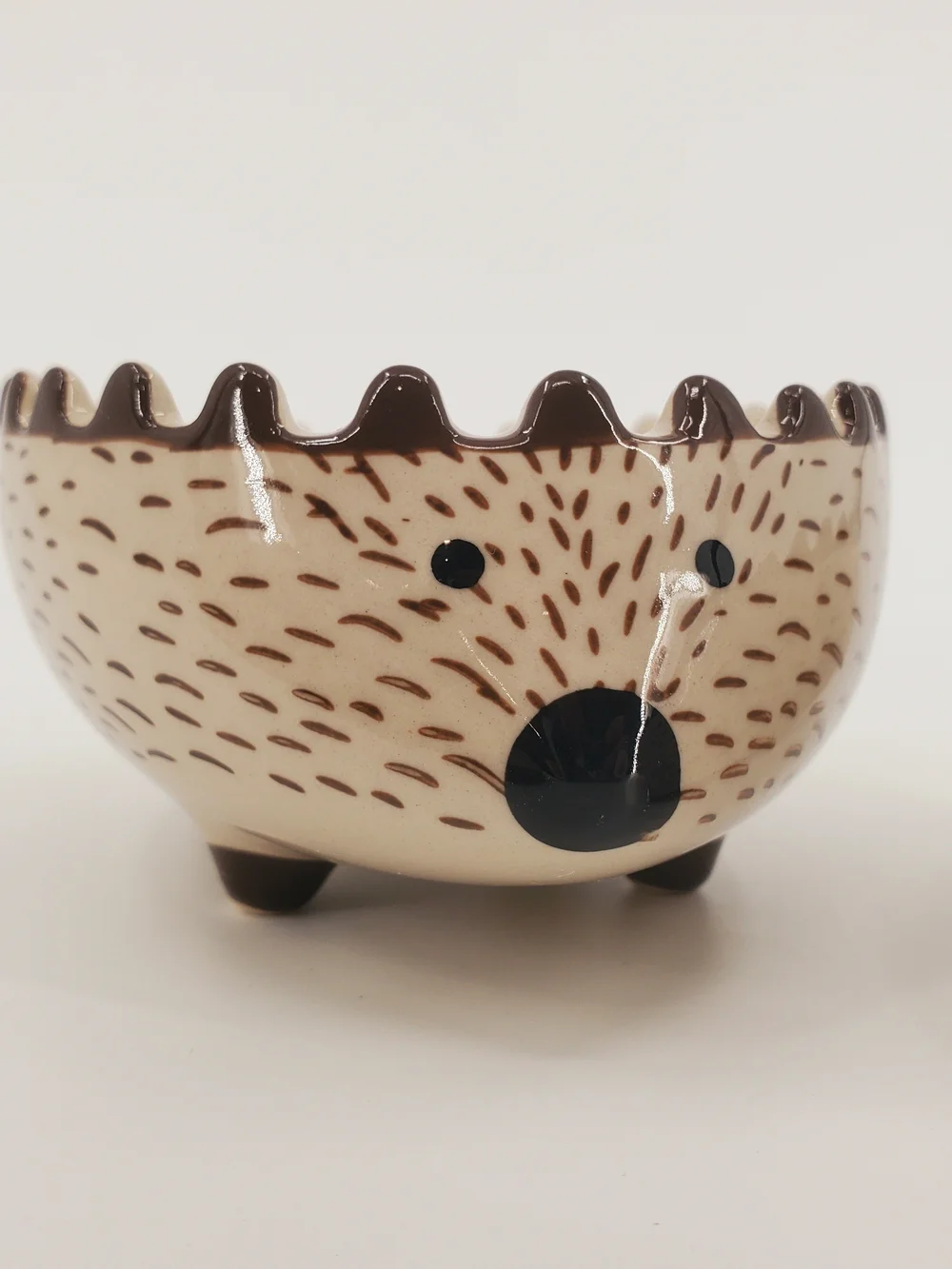 Hedgehog Measuring Cups Set Of 4 Ceramic Nesting Bowls NEW!